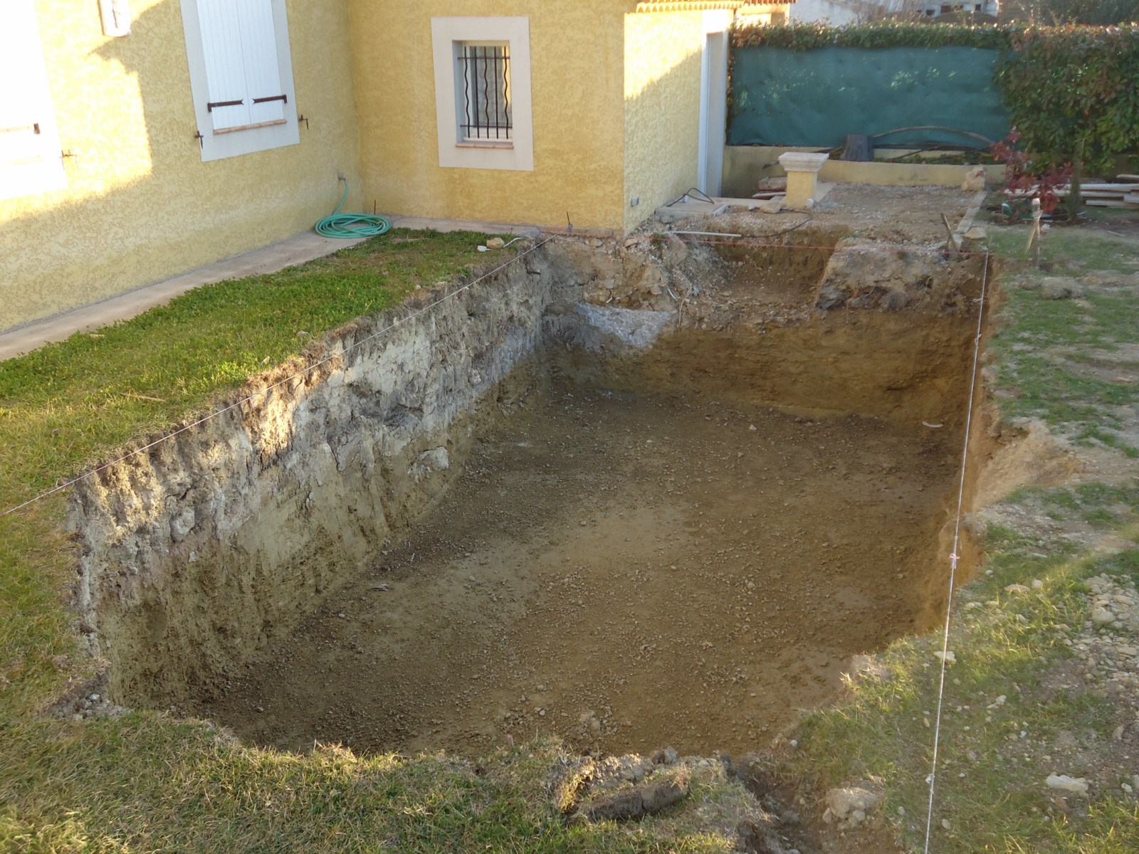 Terrassement piscine avec évacuation des terres