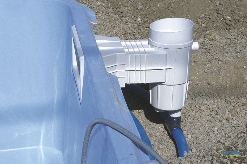 CONSTRUCTION DU CIRCUIT HYDRAULIQUE D'UNE PISCINE EN POLYESTER