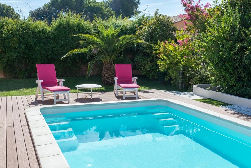 Vente et pose d'une piscine coque 7X3 sur Toulouse 31000