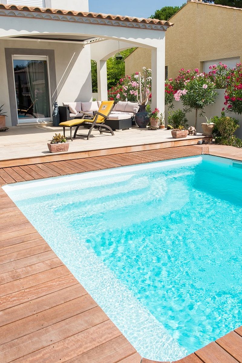 Réalisation d'une piscine carrée 4X4 tout compris sur Montpellier dans l'Hérault