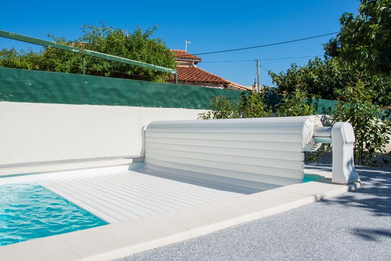 Ou trouver un fabricant de PISCINES COQUE POLYETSER A VITROLLES MARIGNANE