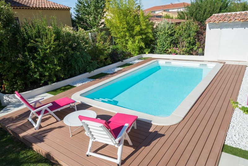 Vente et installation de piscines coque polyester à BEZIER NARBONNES