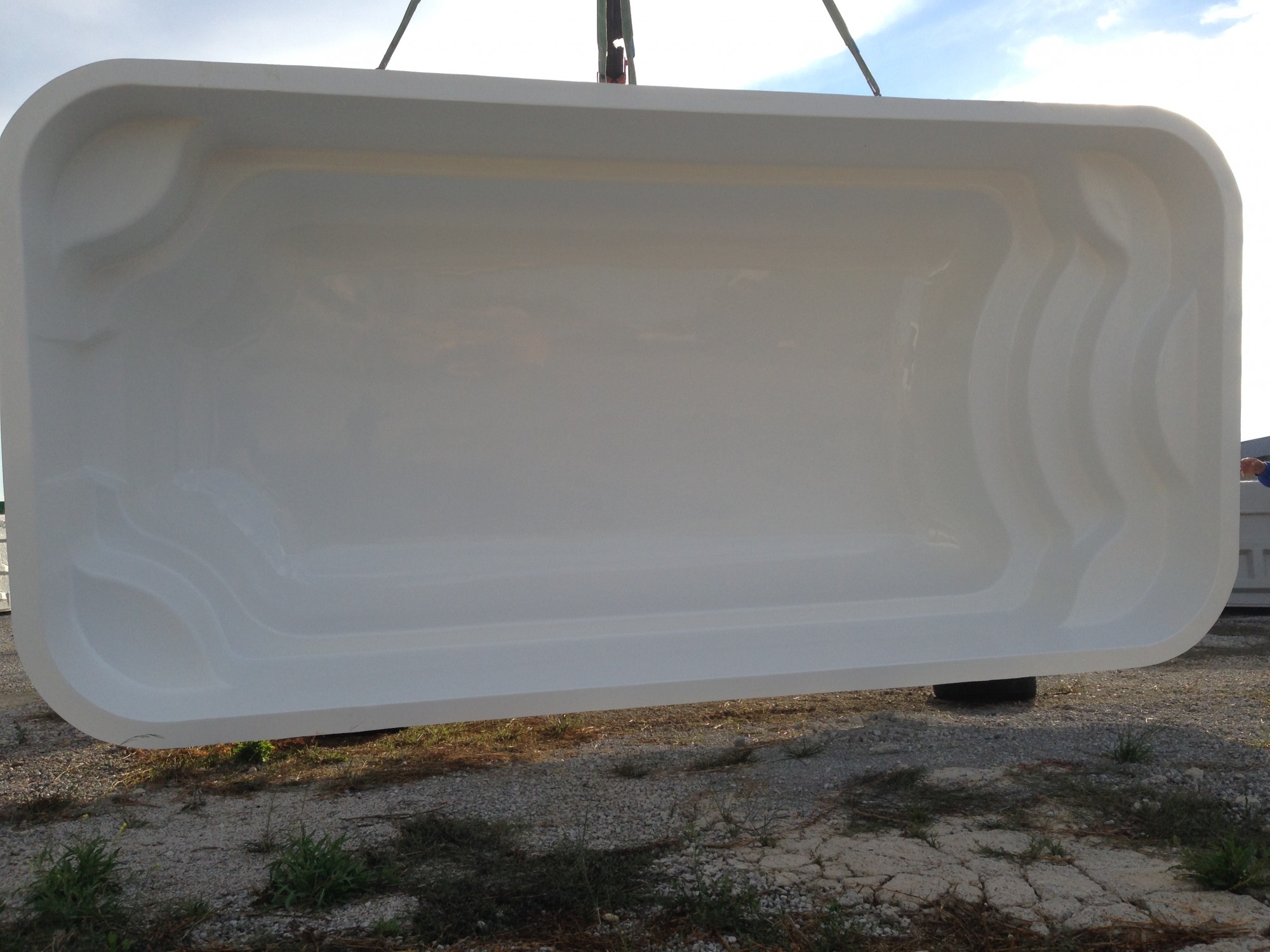 Prix piscine coque tout compris sur Avignon dans le Vaucluse