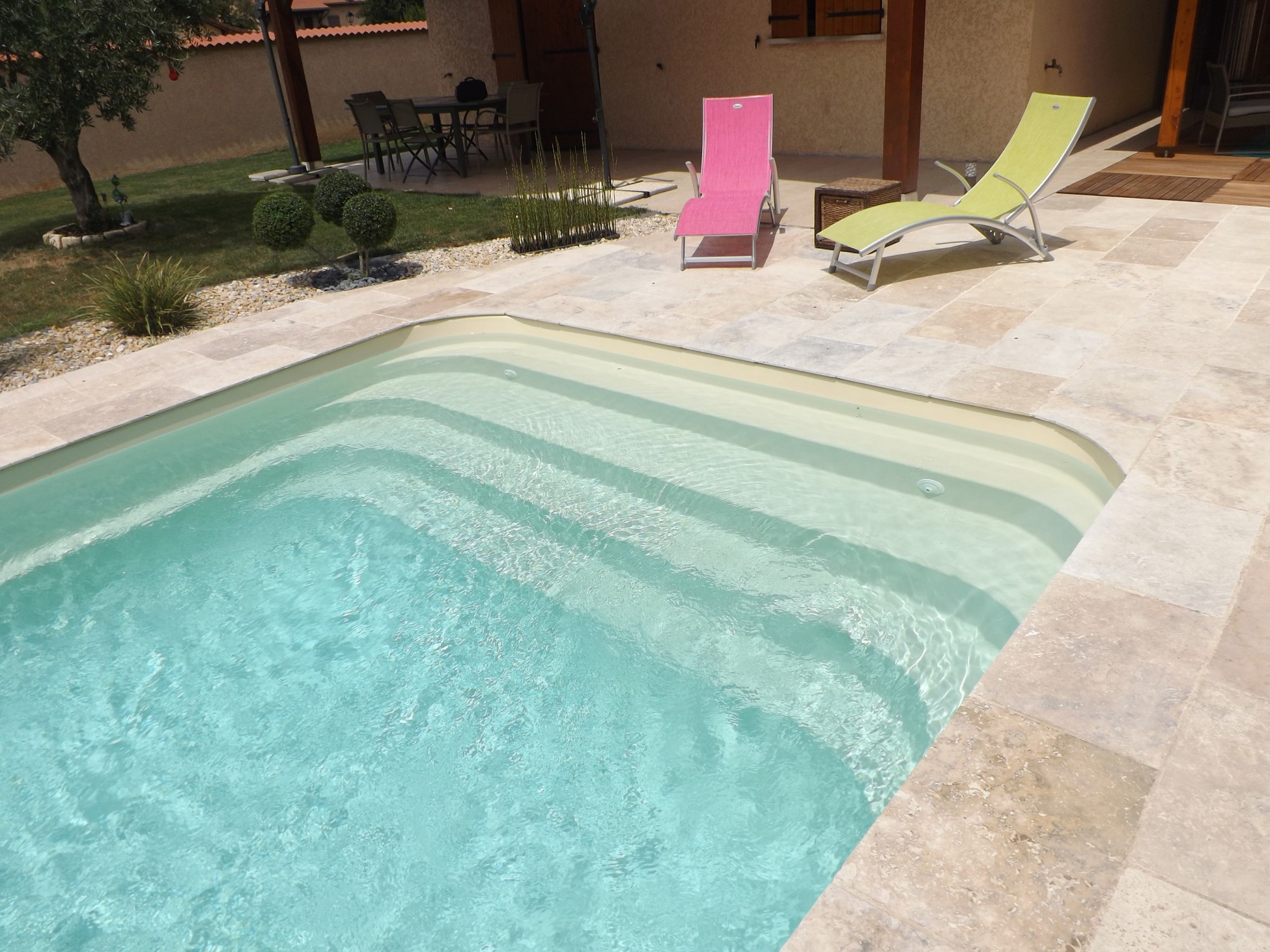 ACHETER UNE PISCINE EN POLYESTER EN PROMOTION